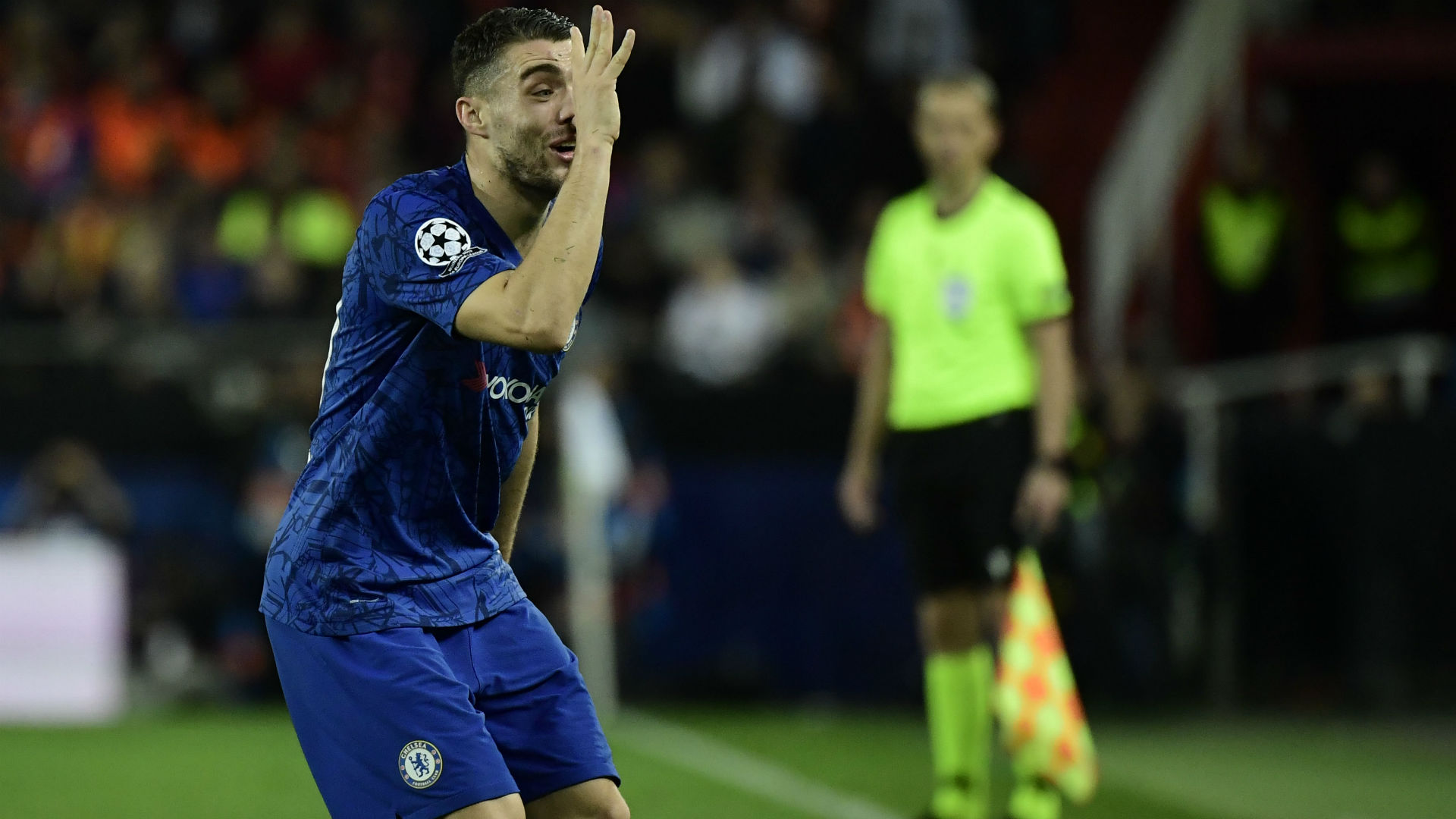 窗口期亚冠焦点战，菲尼克斯太阳临场应变，质疑声仍在，年轻球员得到机会的简单介绍