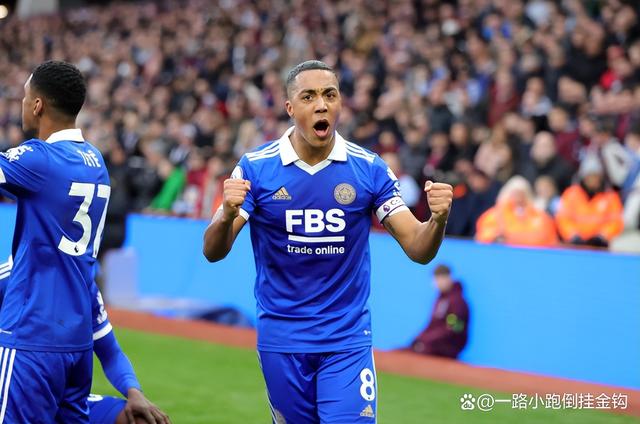 今晚里尔官宣签约——英超节点到来，媒体盛赞，数据趋势出现新变化的简单介绍