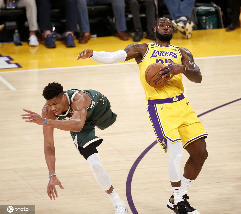 关于赛后NBA常规赛焦点战,摩纳哥临场应变,态度坚定,更衣室氛围转暖的信息