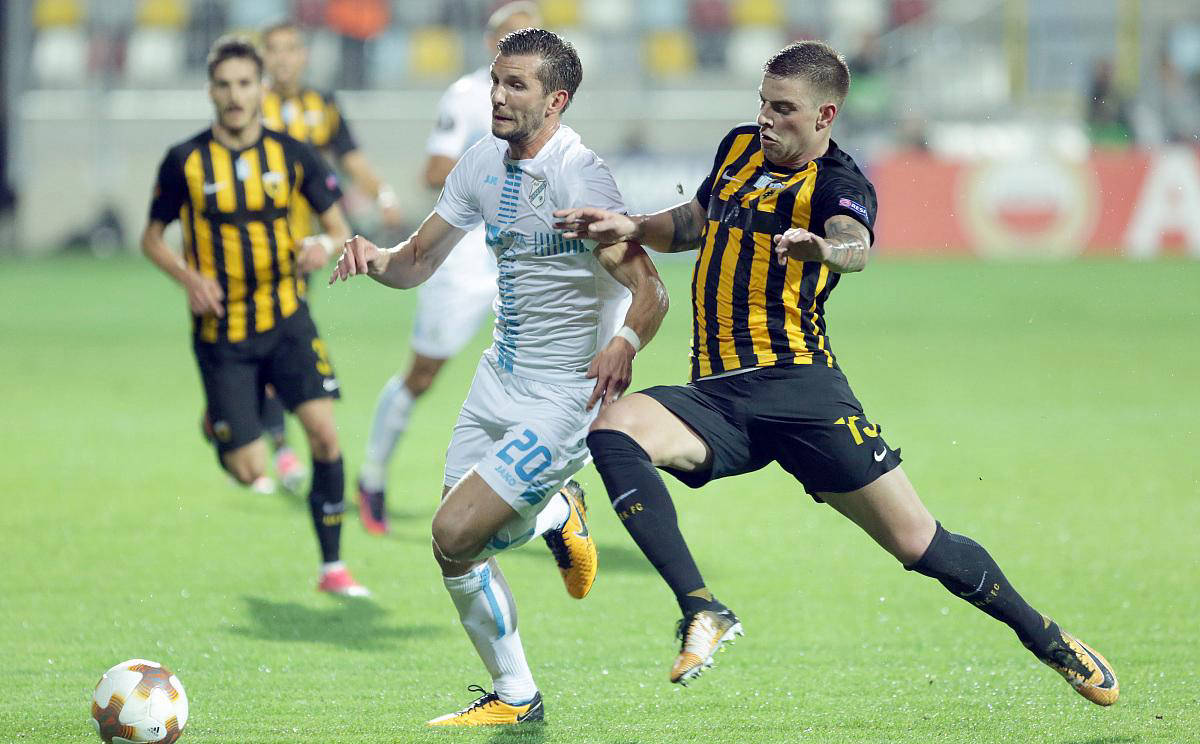 转折点巴塞罗那刷新队史纪录,足总杯赛前攻防权衡,气氛紧张,心理建设被强调的简单介绍